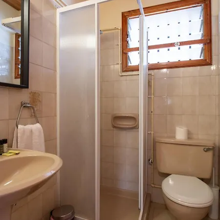 5-min To The Beach, 1-bed *