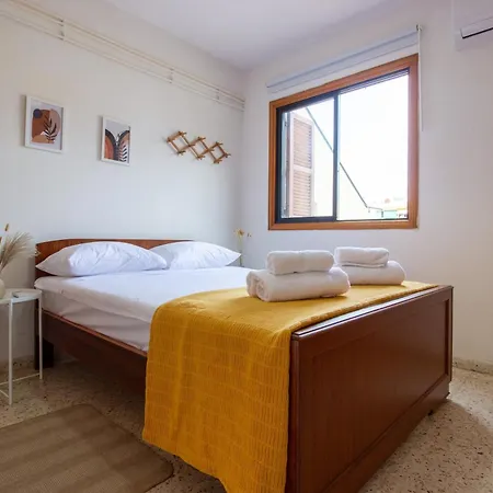 5-min To The Beach, 1-bed Appartamento Pyla