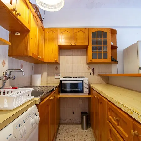 5-min To The Beach, 1-bed Appartamento
